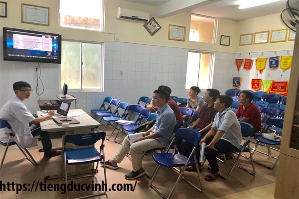 trang bị kiến thức về sức khỏe