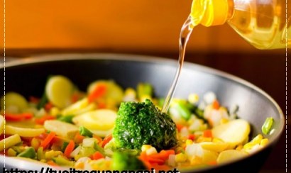 Cách xử lý dầu ăn bị đen đơn giản tại nhà 