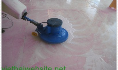 Các mẹo lau sàn nhà sạch bóng